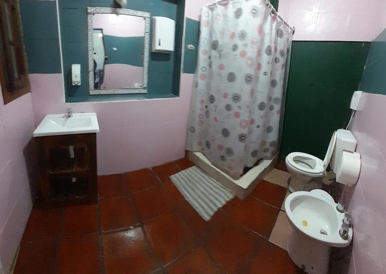 Hospedaje La Rana Buenos Aires Exterior photo